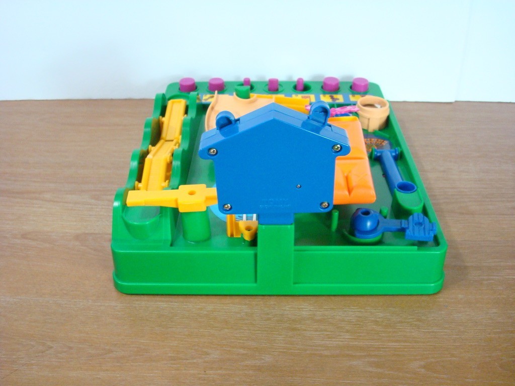 VTG 1991 Snafu Tomy Screwball Scramble Run Yourself Ragged Marble Maze 2 Marbles
