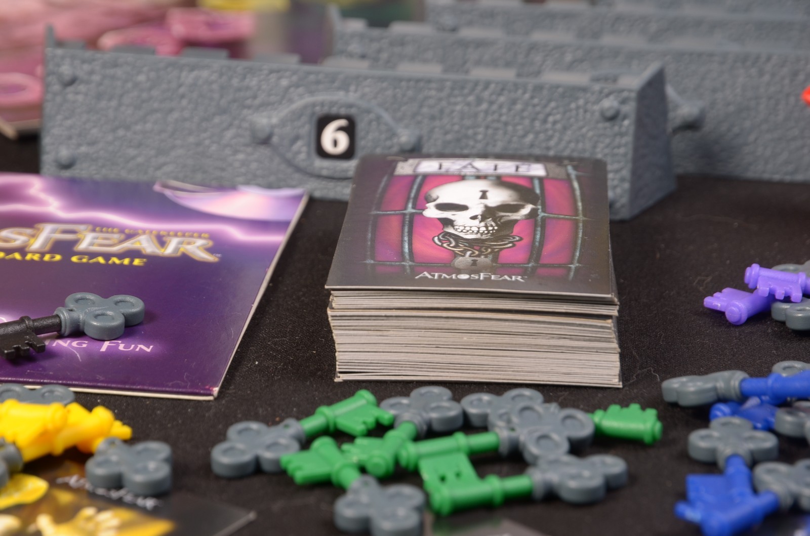 Pressman AtmosFear The Gatekeeper 2004 DVD Board Game 100% Complete