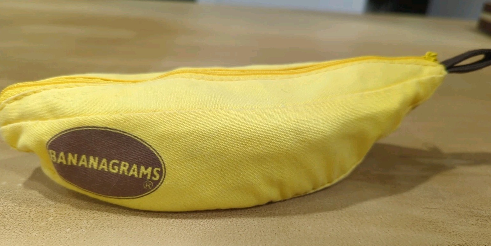 Bananagrams Crossword Family Fun Game Word Play Tiles in Banana Bag, Complete