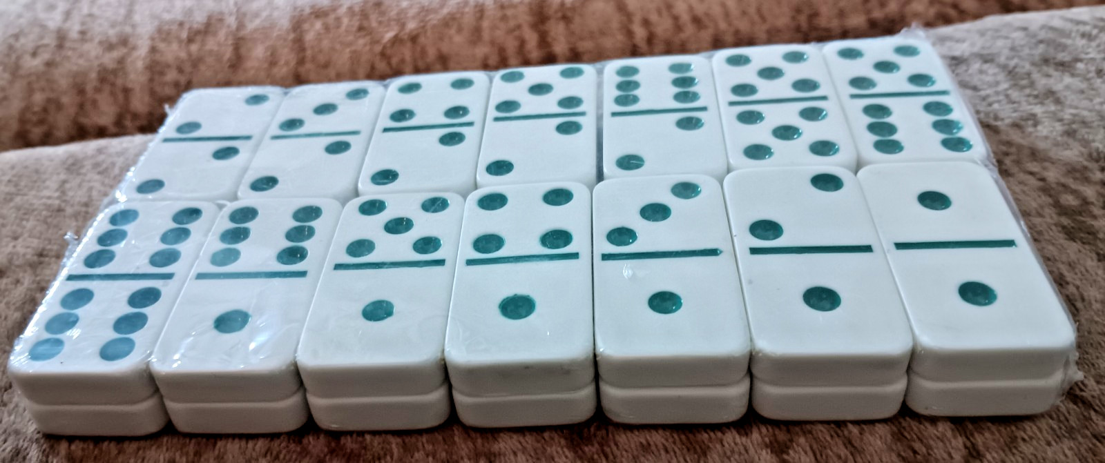 28 Piece Double Six Domino Set Green Pips w/ Faux Leather Storage Case Complete