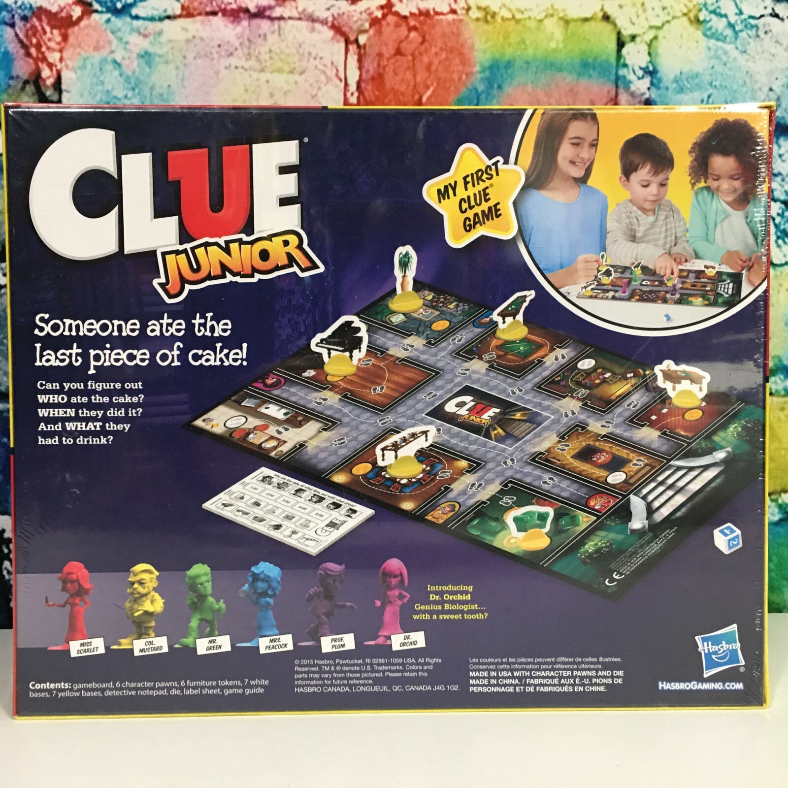CLUE JUNIOR Classic Multi-Player Board Game Missing Cake Family Fun Ages 5+ NEW!