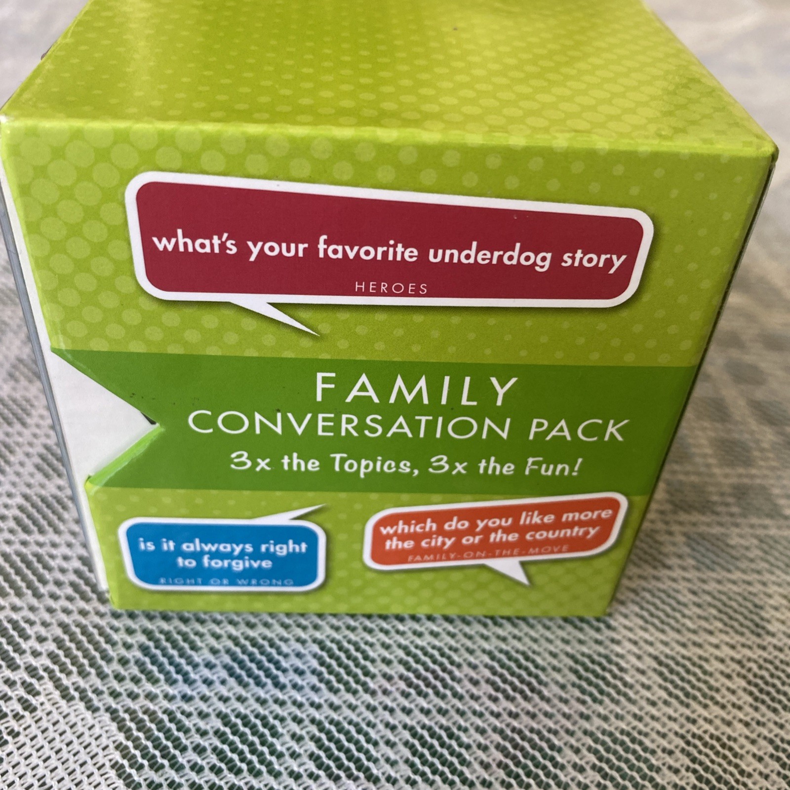 Table Topics Family Conversation Pack Heroes, Right/Wrong, On The Move Sealed