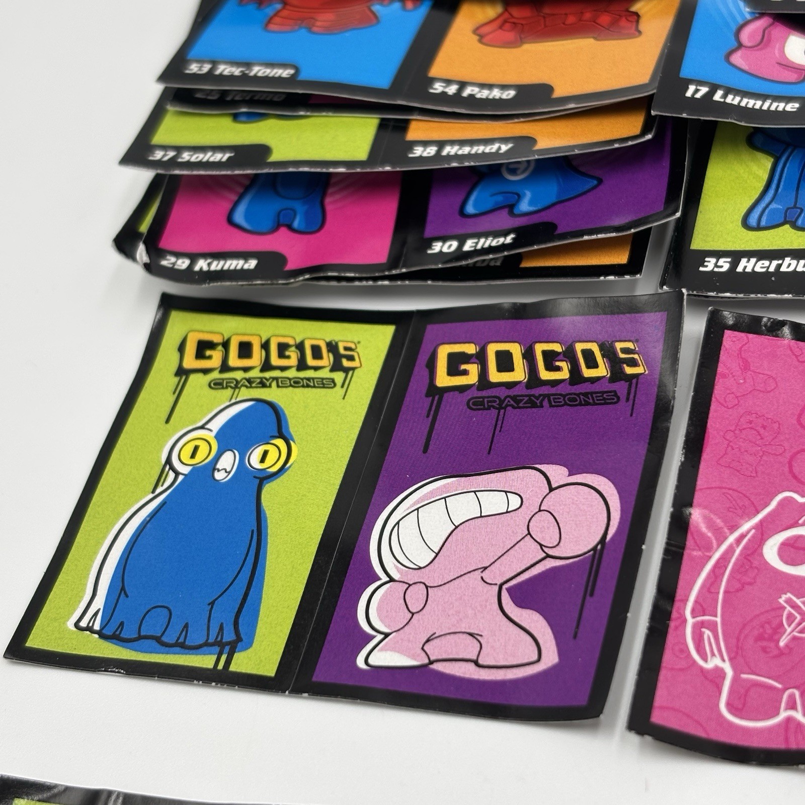 Amazing Graphics Stickers – European Turkey release Urban Toys Gogos Crazy Bones