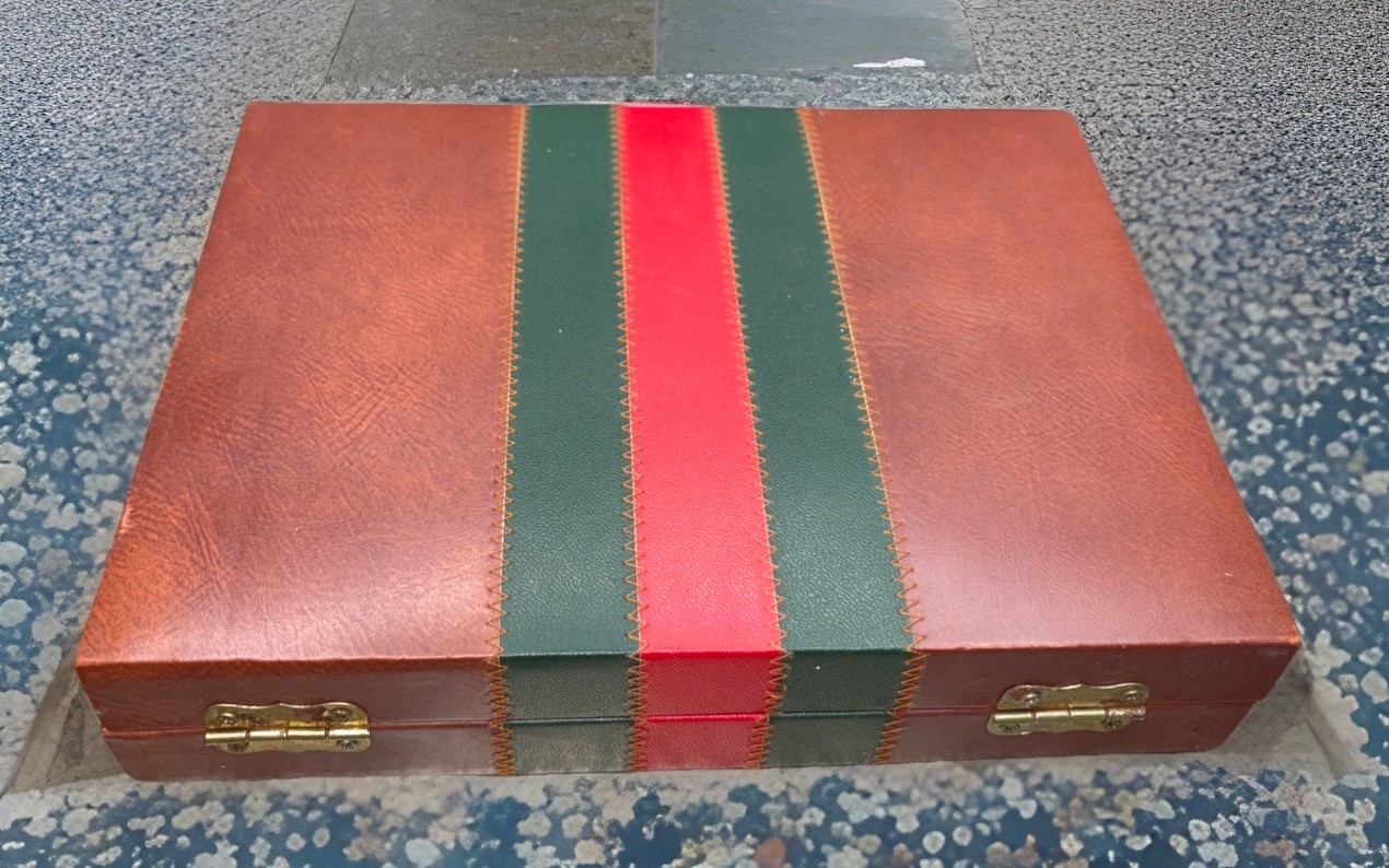 Small Travel Size Backgammon Complete Set Brown Magnetic 8.5”x6.5” Faux Leather