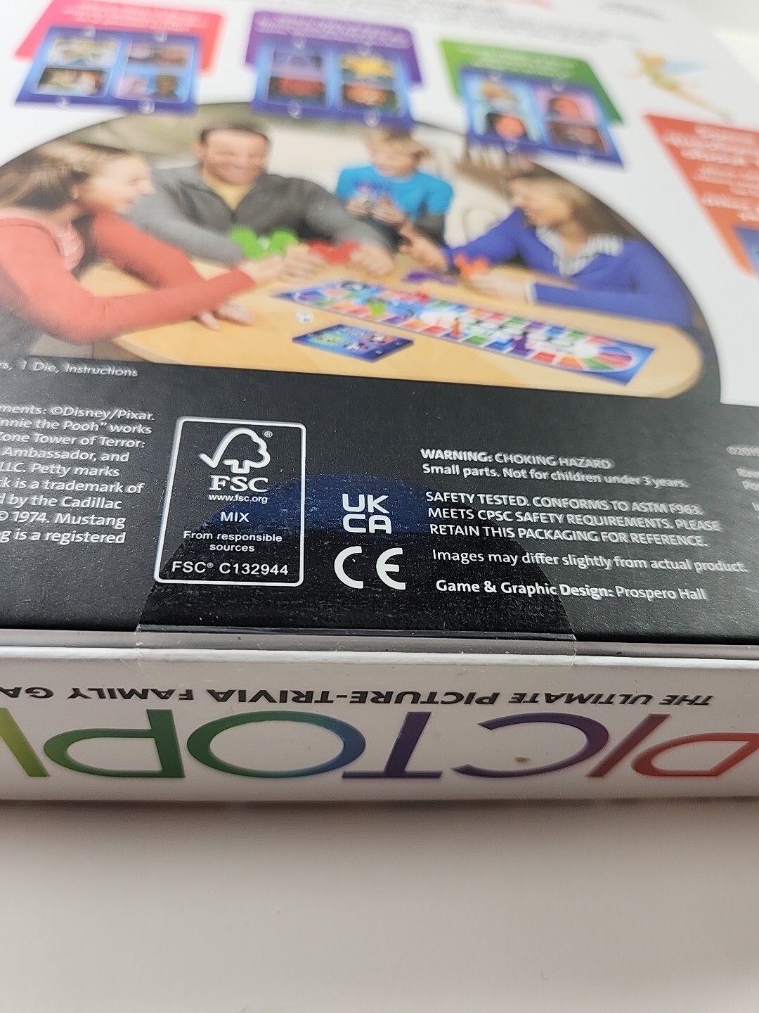 Pictopia: Disney Edition Trivia Board Game Family 1000+ Questions NEW SEALED
