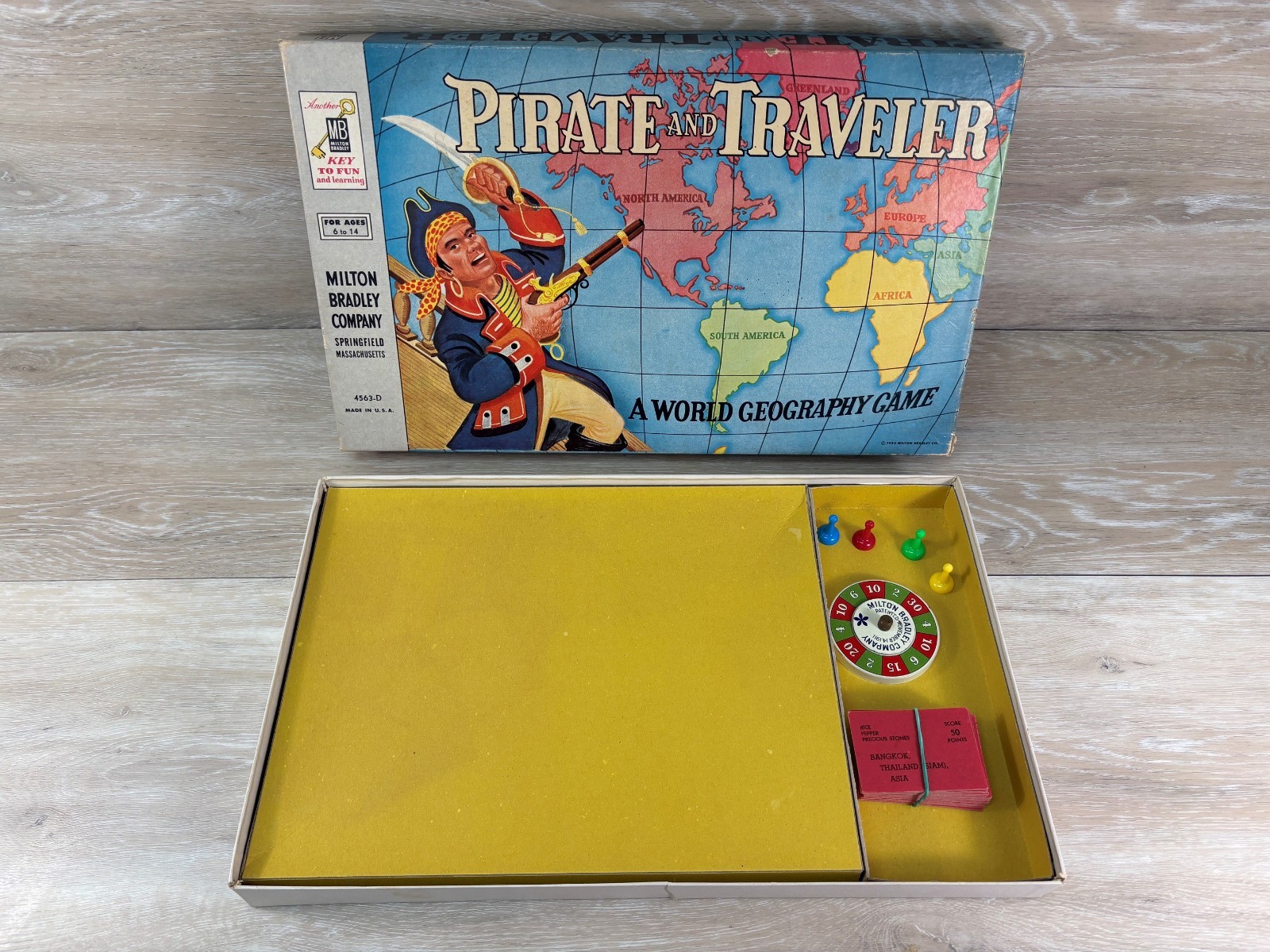Vtg. 1953 PIRATE & TRAVELLER- A World Geography Board Game MB Complete #4563-D