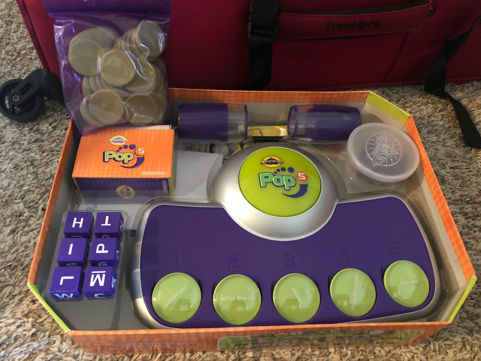 CRANIUM POP 5 EDITION Interactive Adult/Teen Party Pop Culture Game