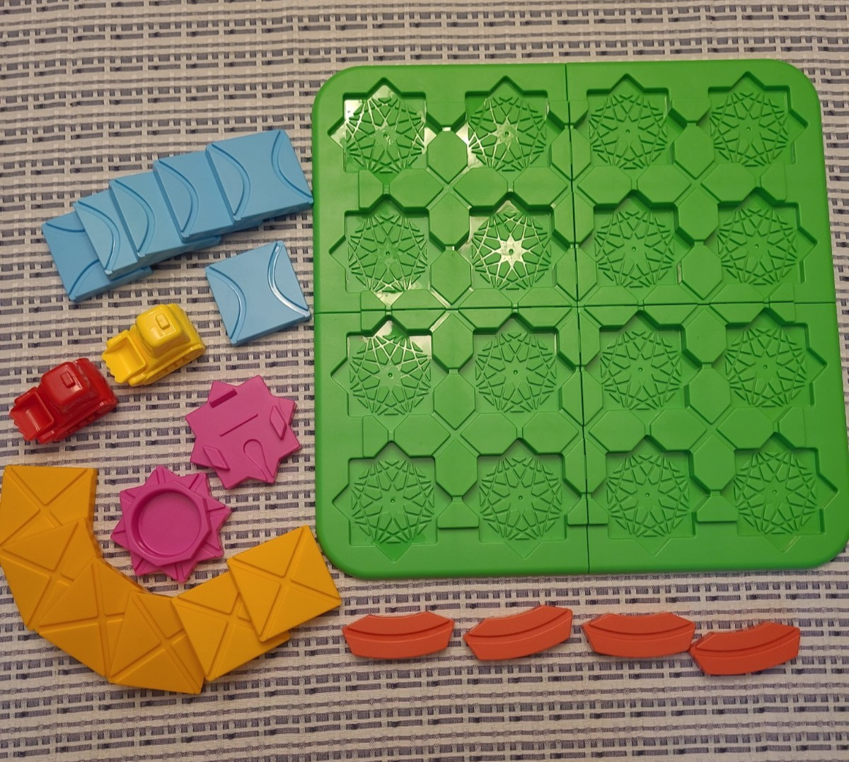 STEM Board Games Kids Toys, Tractor Maze Brain Teaser Puzzles Learning Games