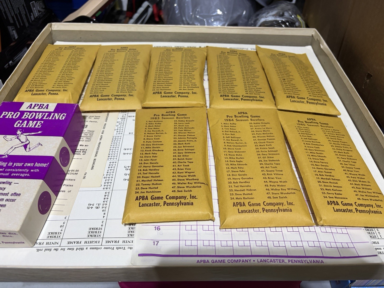 VTG 1978 APBA Pro Bowling Board Game w/8 Bowler Card Sets See Description
