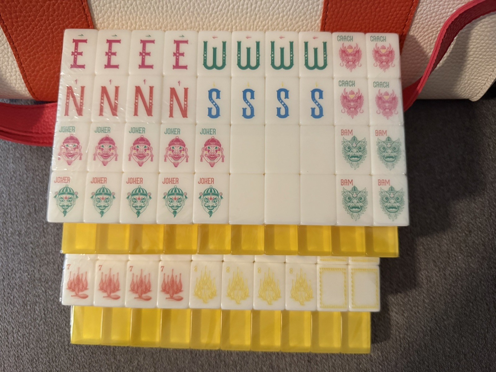 Cirque Jong Edition Maison Lude Mahjong 160 tile complete set