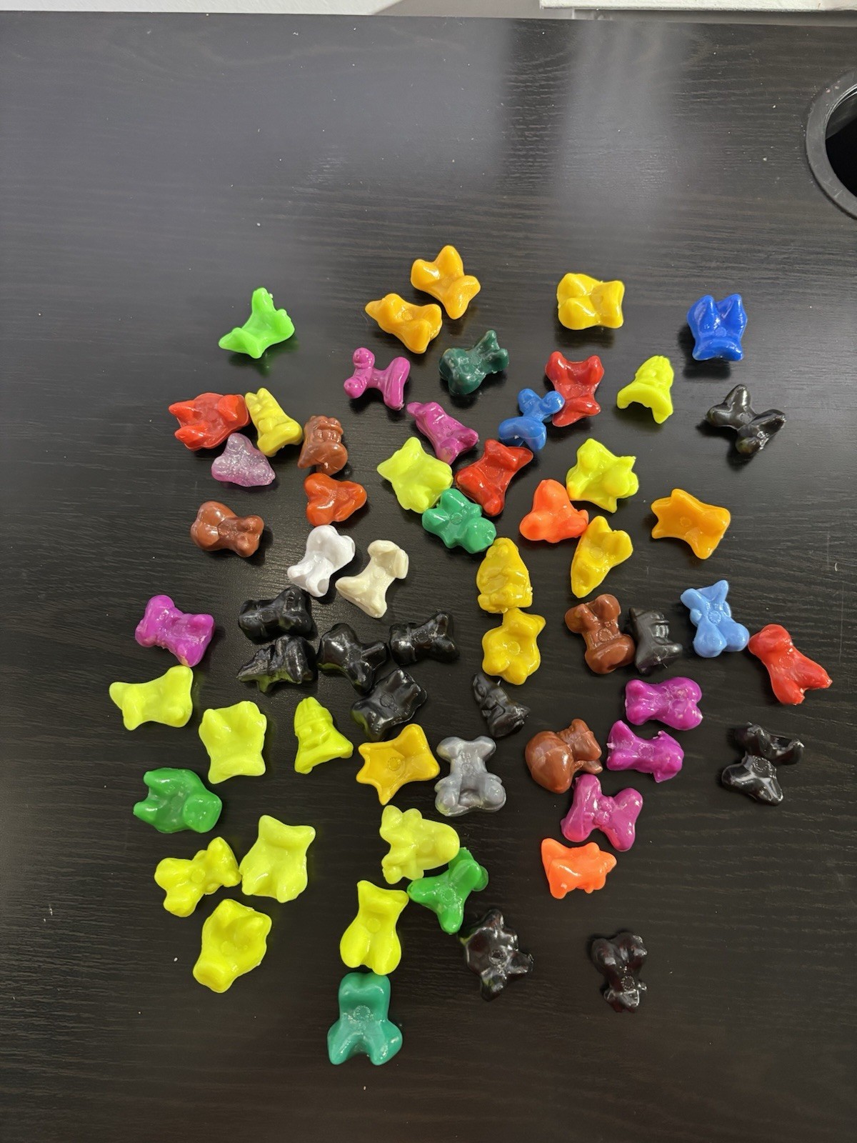 Gogo’s Crazy Bones Lot of 61 Neon Mixed Series Black White Glitter 57 10 37 18