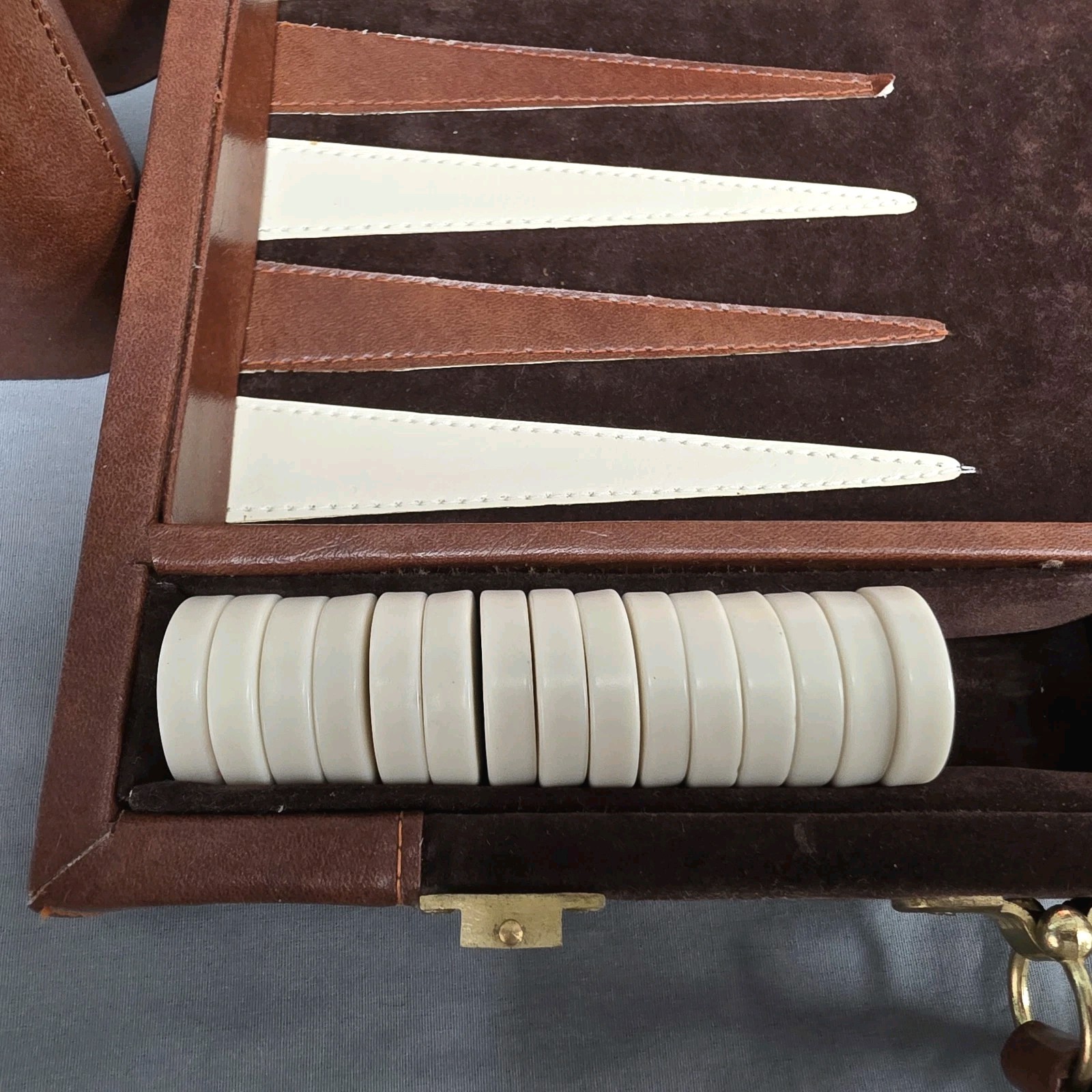 Vintage Backgammon Game Set Velvety Brown Briefcase Type TAIWAN Complete