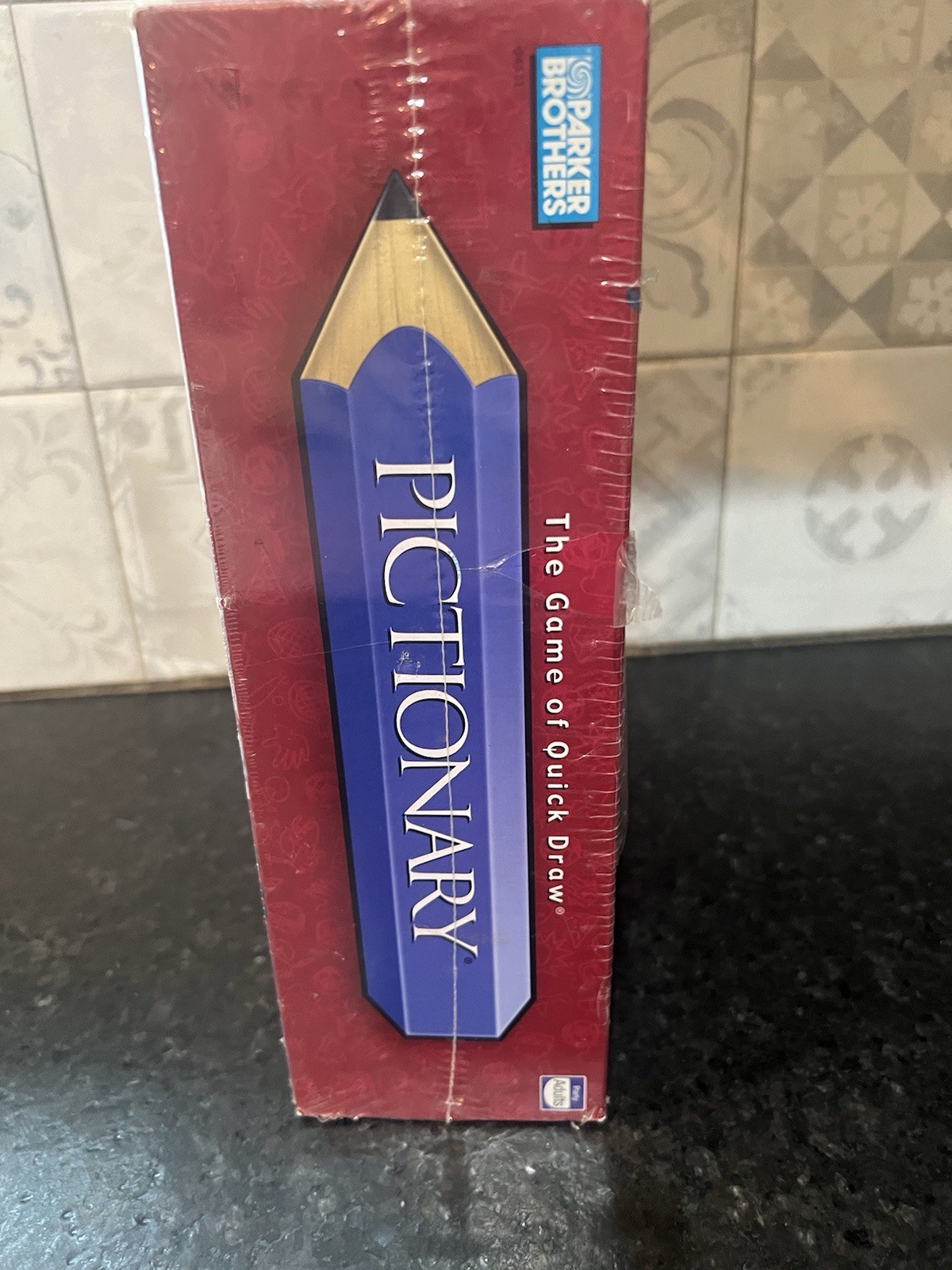 Pictionary The Game of Quick Draw 2007 Parker Brothers