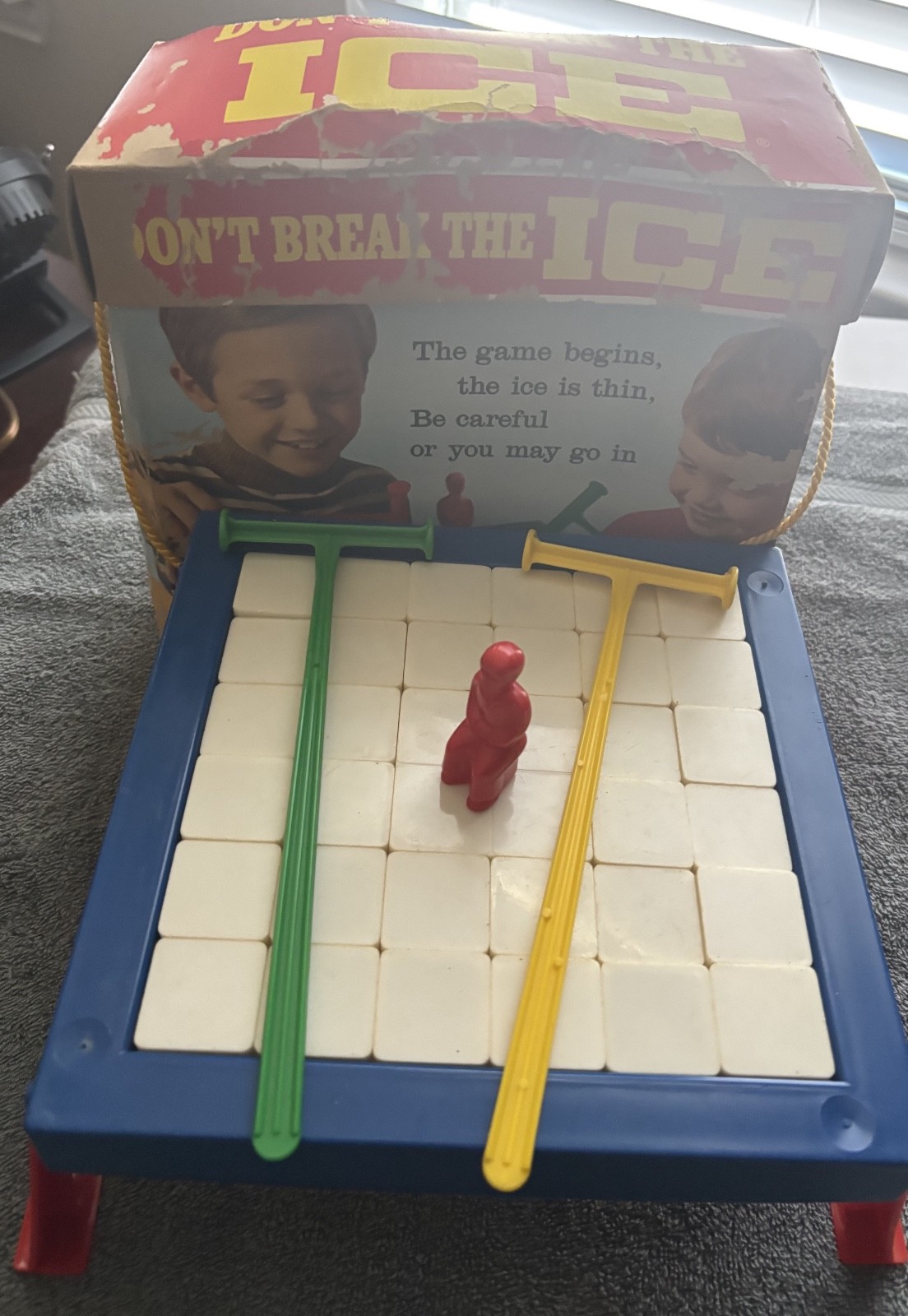 Vintage Original Don’t Break the Ice Game Schaper 1969 Good Condition With Box