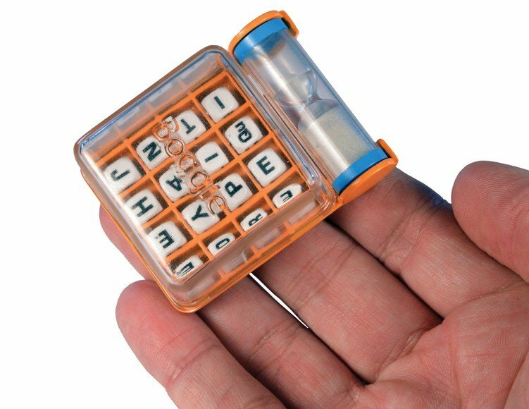 World’s Smallest BOGGLE Word Letter Game Travel/Pocket Toy Miniature