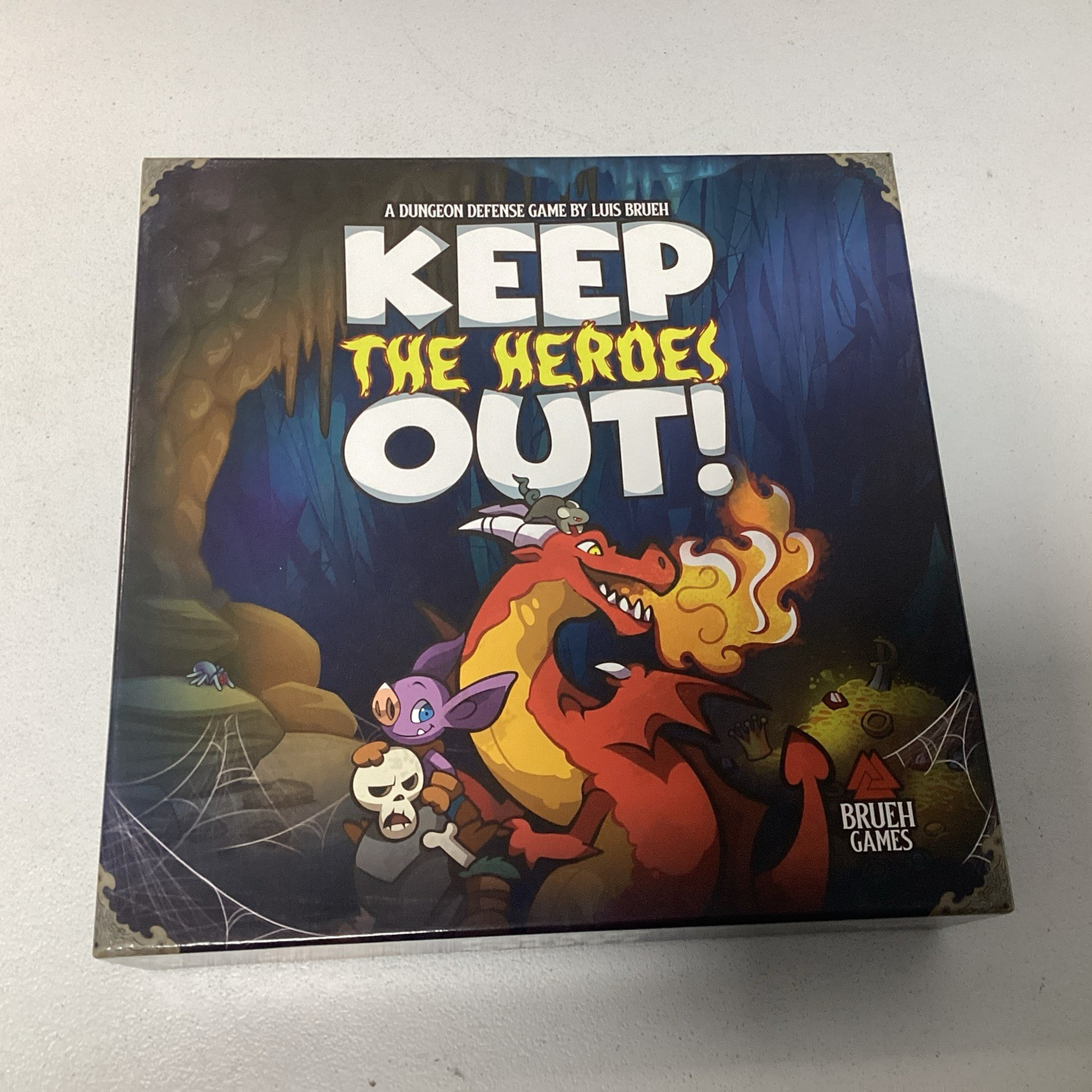 Brueh Games KEEP THE HEROES OUT! BOARD GAME LOT jm126269