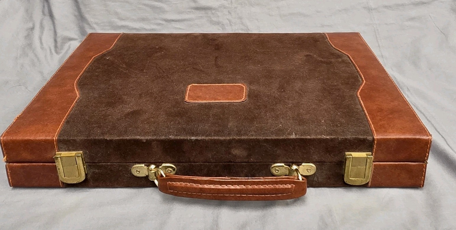 Vintage Backgammon Game Set Velvety Brown Briefcase Type TAIWAN Complete