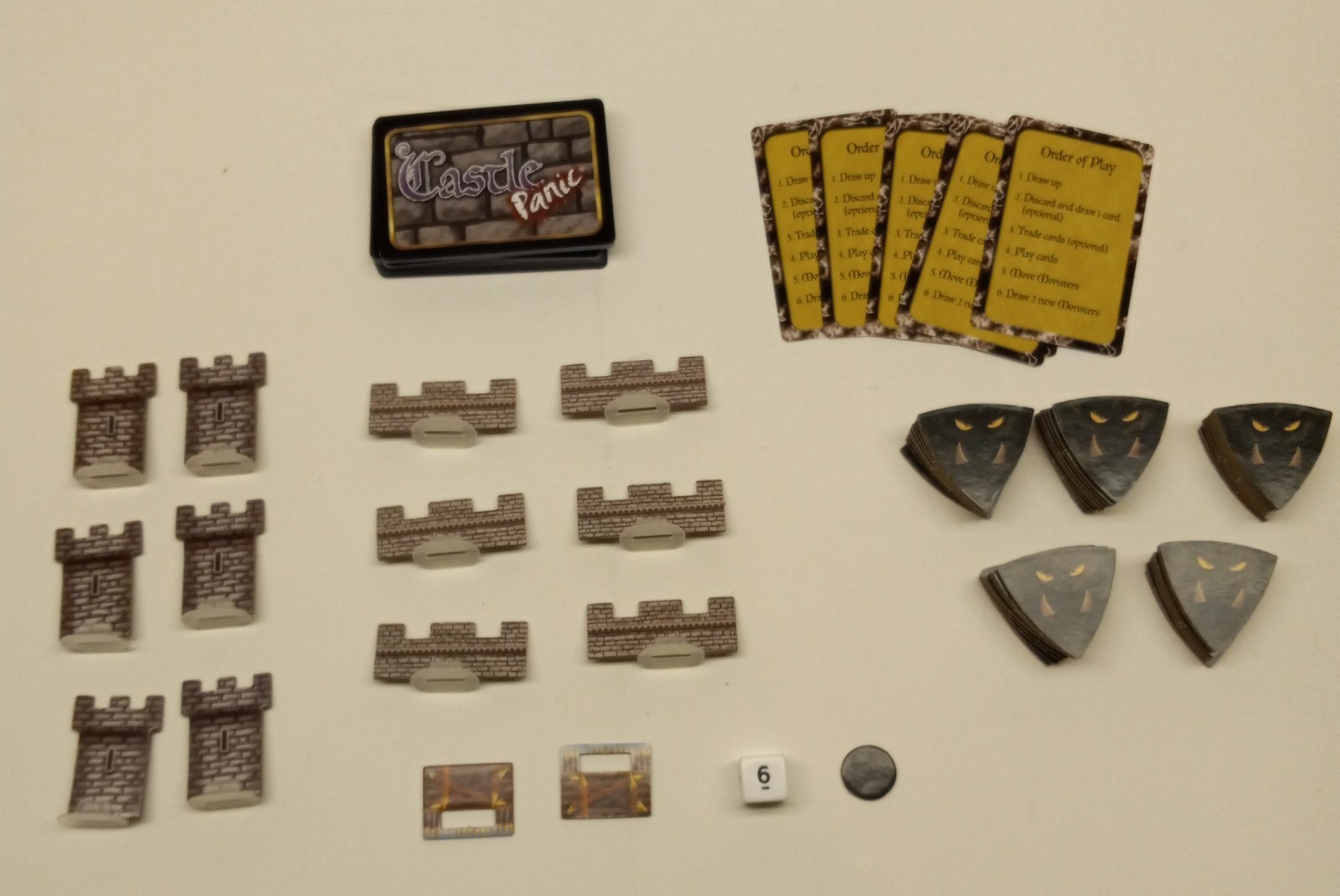 Castle Panic Board Game Fireside Games 2011 – 100% COMPLETE