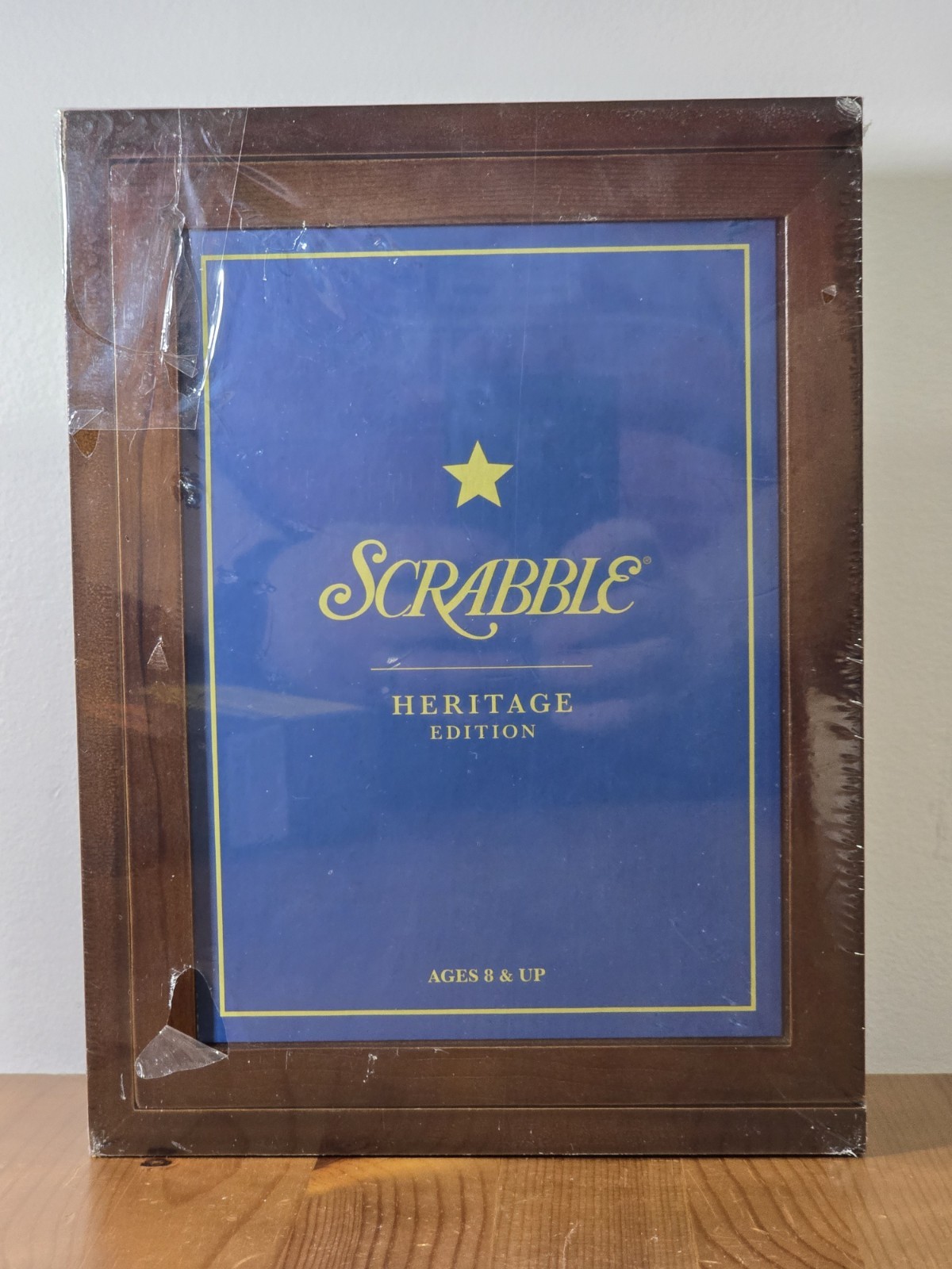 2025 Hasbro SCRABBLE HERITAGE EDITION – Wood Bookshelf Board Game NEW SEALED