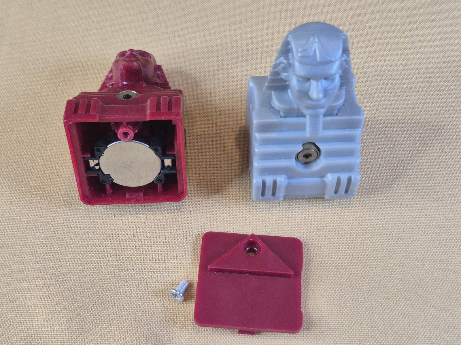 Khet 2.0 Laser Game – Laser Chess – Toy of the Year Finalist – Innovention Toys