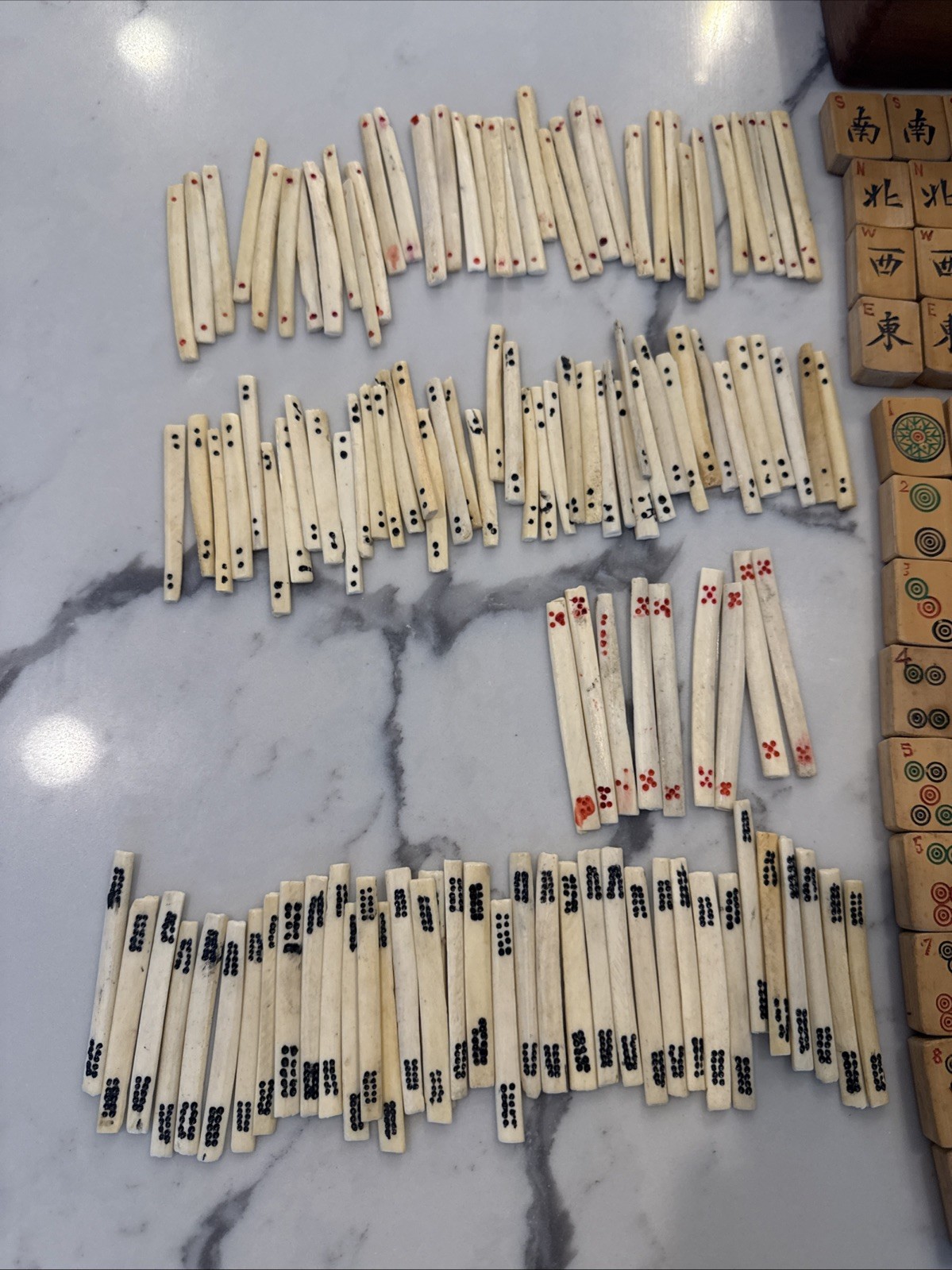 Vintage Chinese Mahjong Set Dragon Carved Wood Box Bamboo 147 Tiles Sticks Dice
