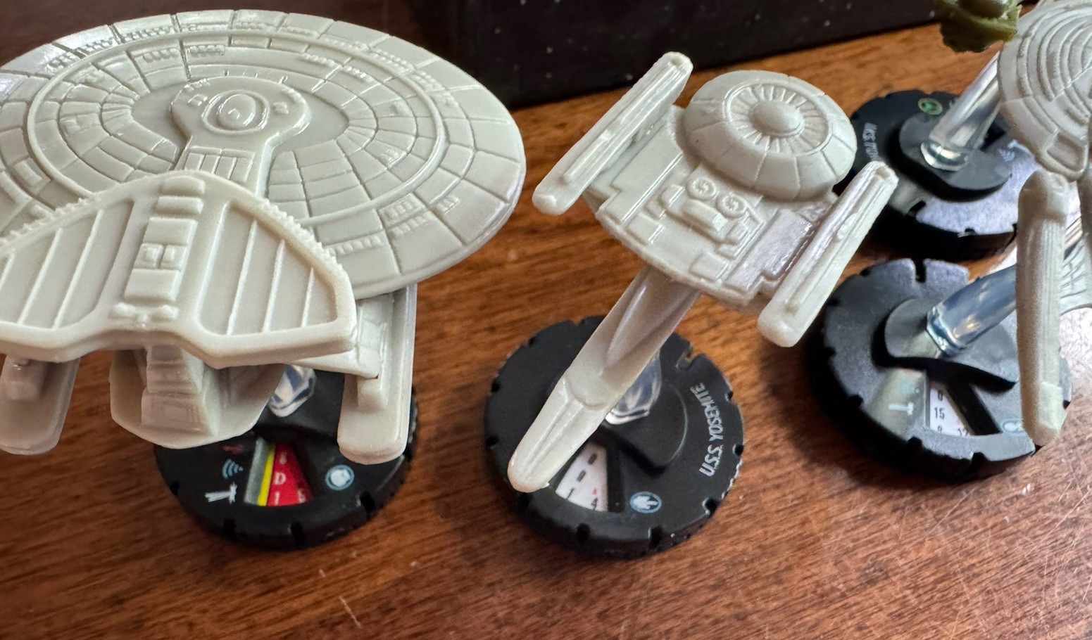 Star Trek Fleet Captains Board Game NECA WizKids HeroClix 2011 Complete 2011- NM