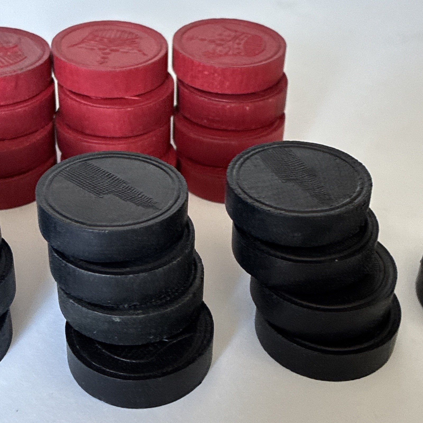 Vintage Wooden Crown Checker Pieces 12 Red / 13 Black (1 Globe & Stars) No Board