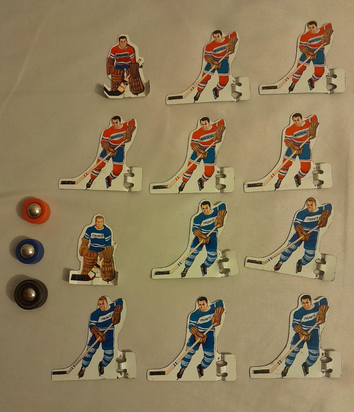 1950s/60s Eagle Toys Table Hockey Players & Pucks – Montreal & Toronto