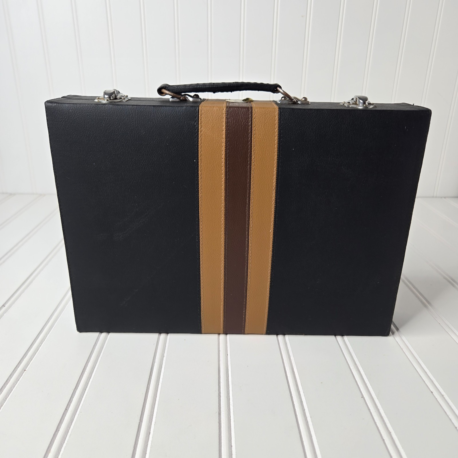 Vintage 1973 Pacific Game Company Travel Backgammon Set w/Directions 15″ x 10.5″