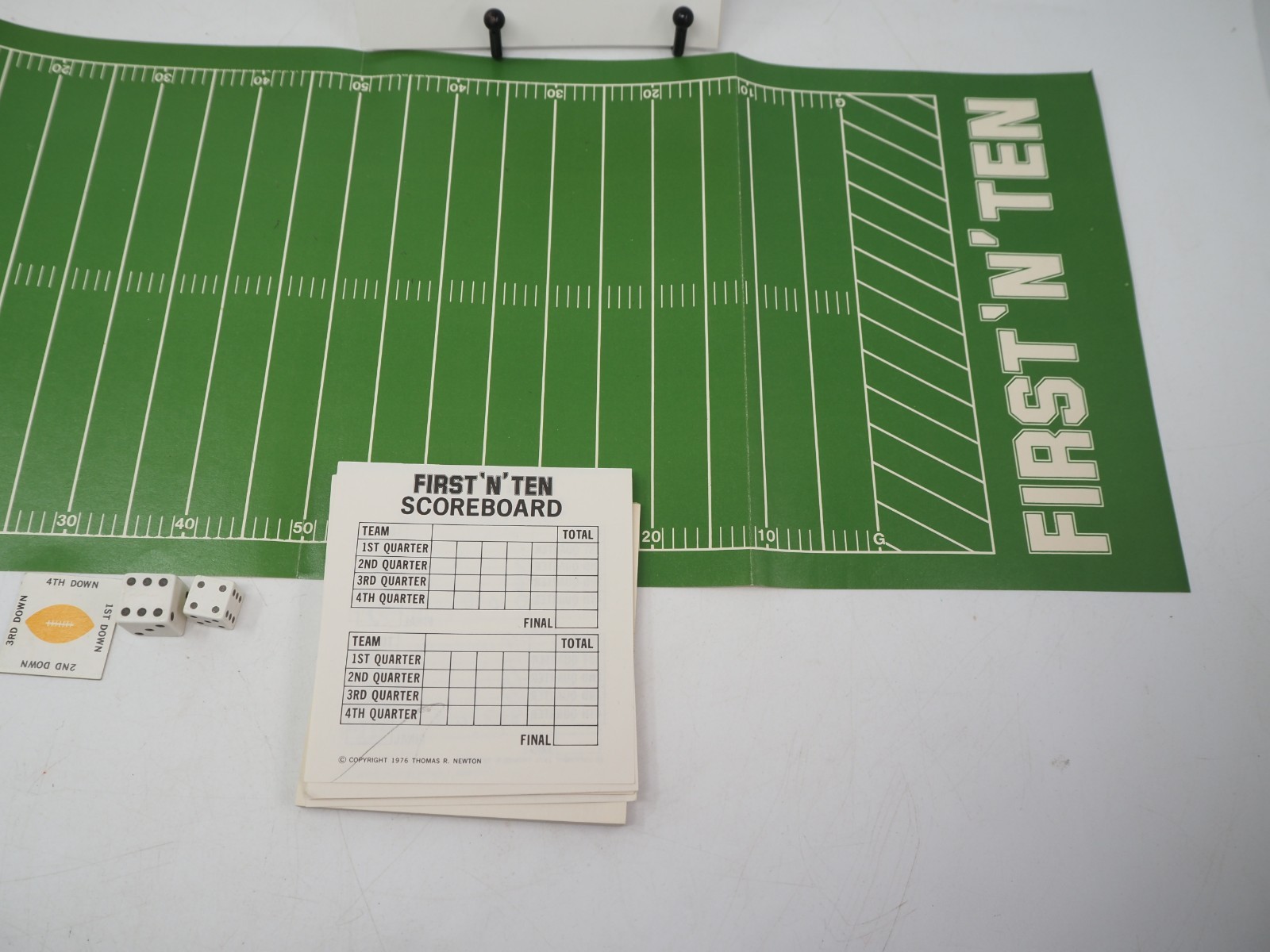 1976 First ’N’ Ten Football Dice Game Complete w/ Packer Bear Viking TD Contest