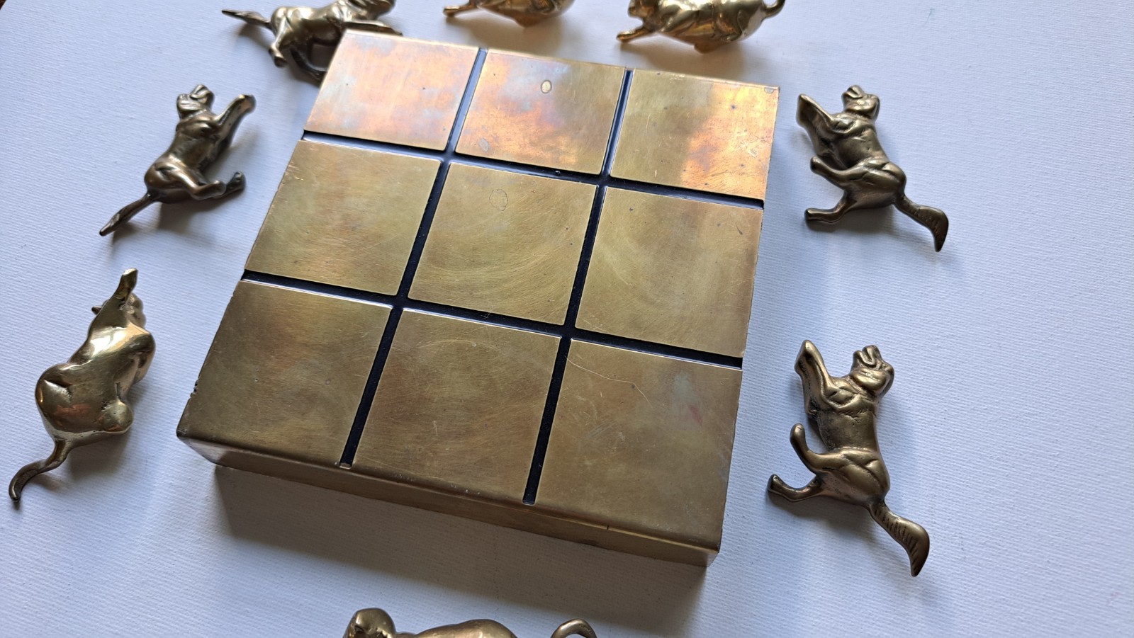 VTG PENCO Brass CAT & DOG Figurine Tic Tac Toe Game Labrador Golden Retriever