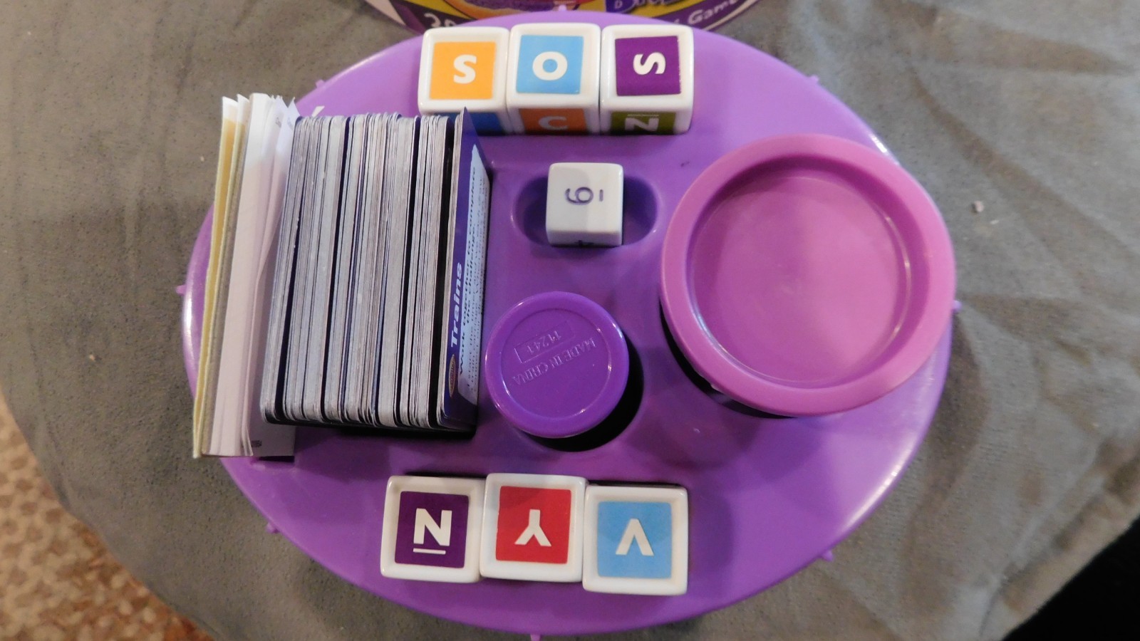 CRANIUM BRAIN BREAKS GAME 2010 BY HASBRO 200 1 MINUTE MINI GAMES COMPLETE