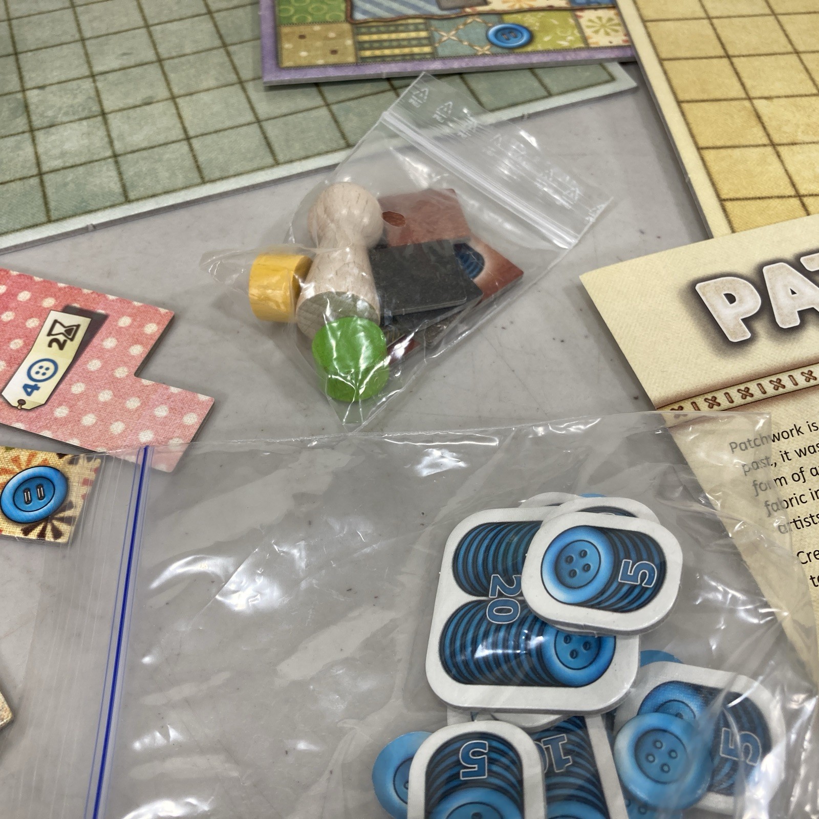 Patchwork – Strategy Board Game For 2 Players – 100% Complete – Lookout Games