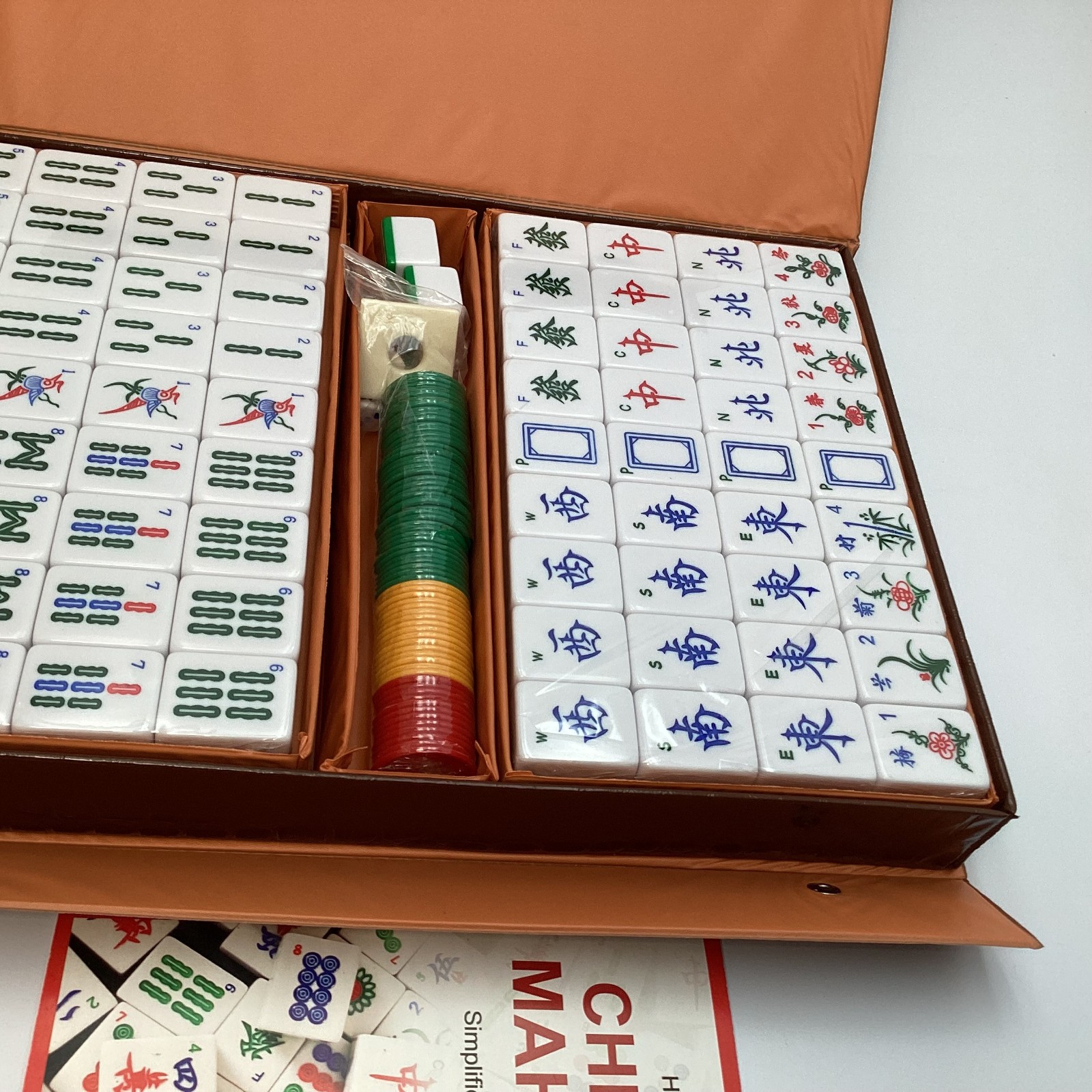 Chinese Mahjong Set 144 Tiles with Case Chips Dice Instructions – Nice / NEW