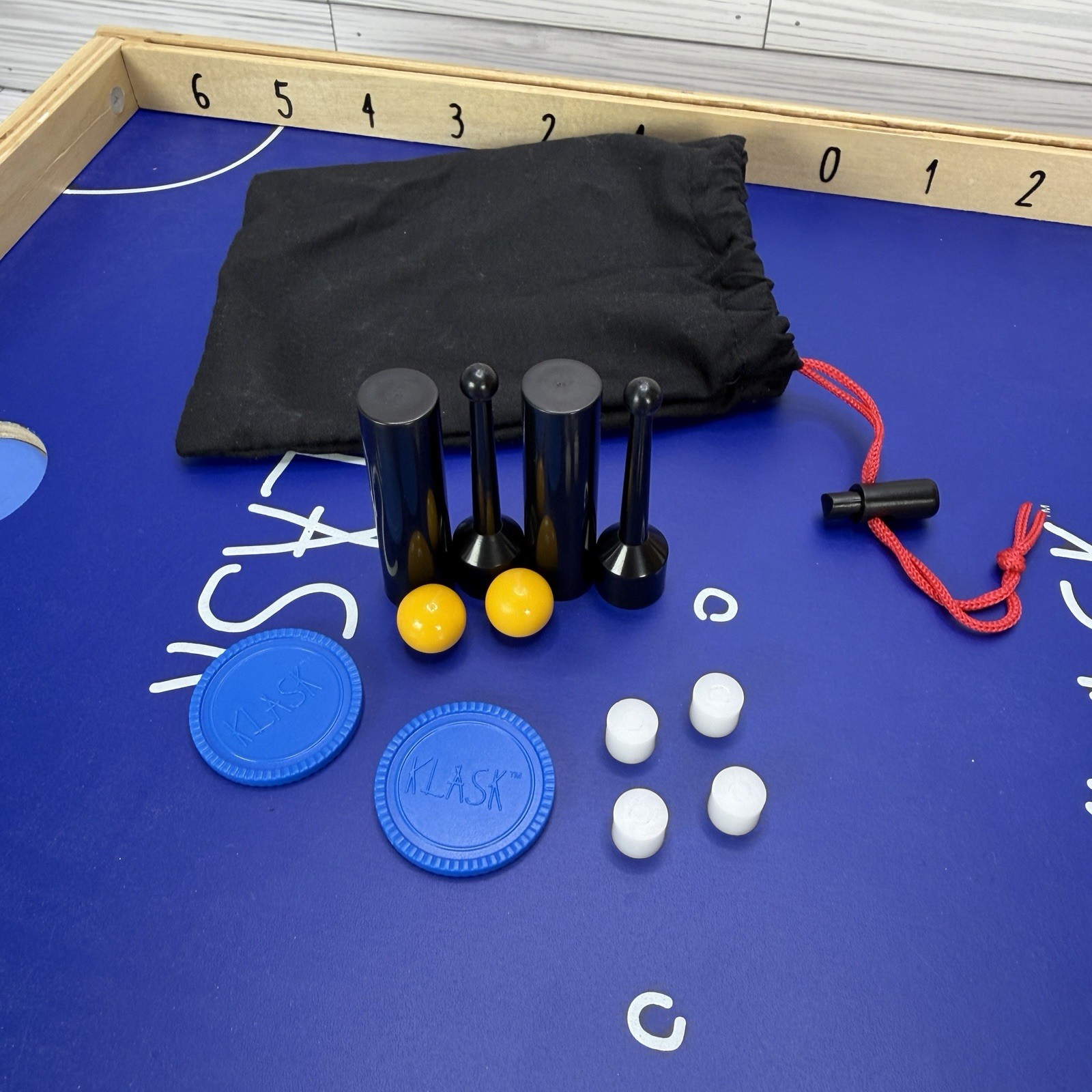 Klask Tabletop Board Game Complete Magnetic Foosball Hockey Battle Party Denmark