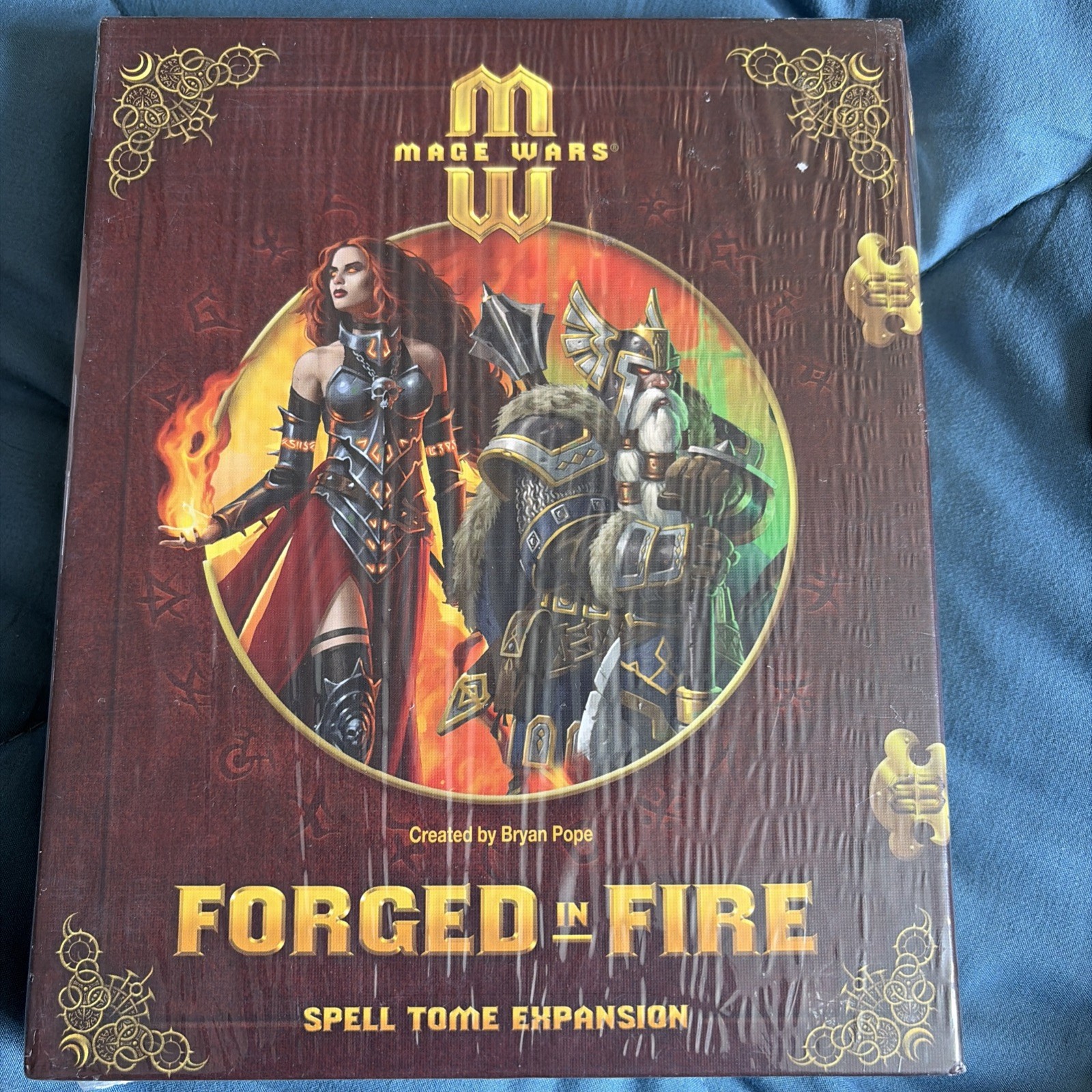Arcane Wonders Boardgame Forged in Fire Expansion Set Box VG+/NM