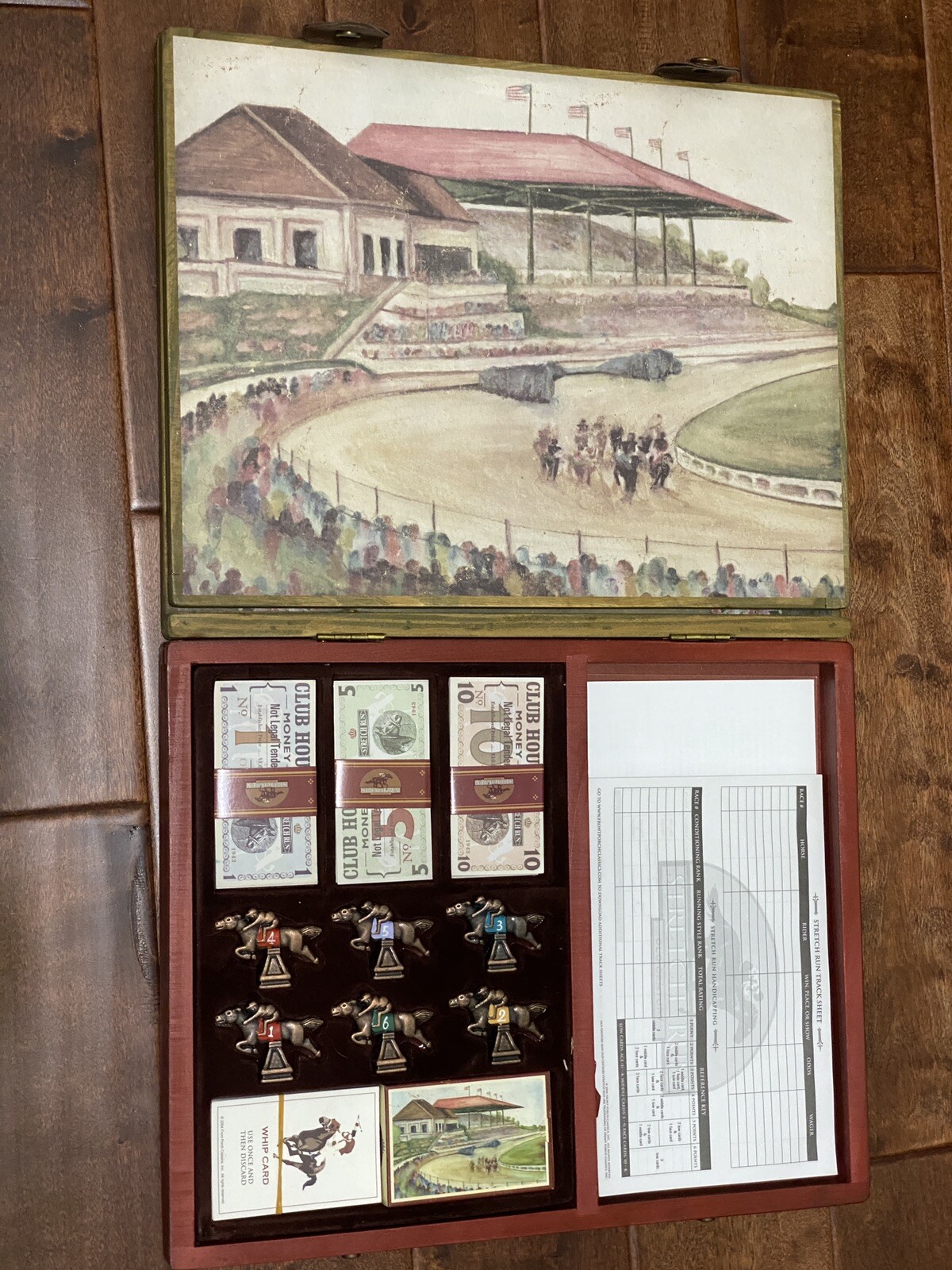 Tommy Bahama Branded Stretch Run Old Century Horse Racing Complete Board Game