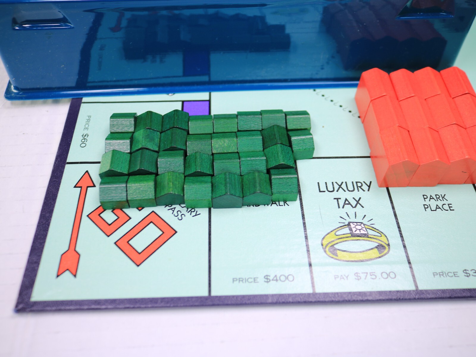 1995 Monopoly Deluxe Edition Board Game 100% Complete Gold Tokens, Clean See Pic