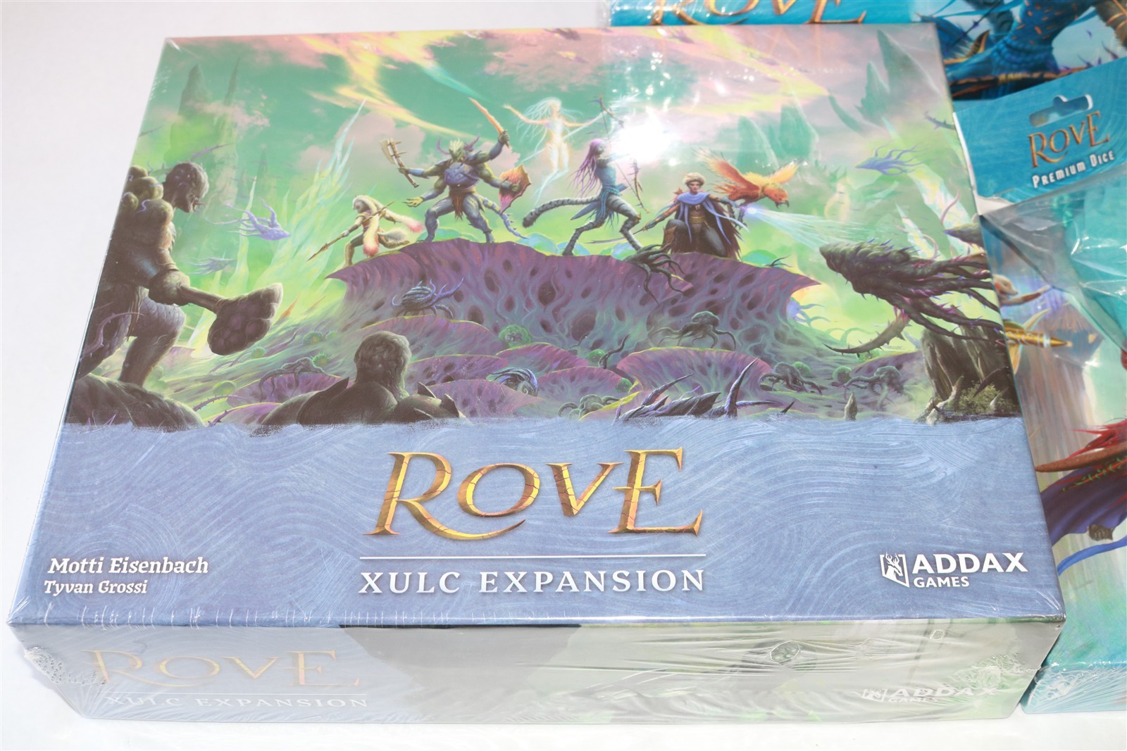 ROVE – Addax Games – Base + Xulc Expansion + Rover Miniatures + Dice NEW/SEALED