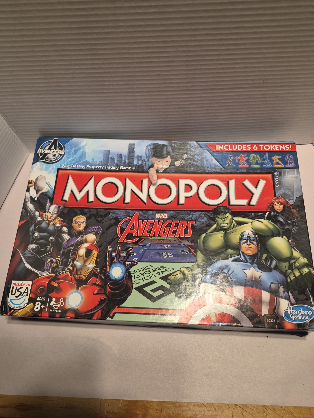 MONOPOLY MARVEL AVENGERS COMPLETE 2014 BOARD GAME! Looks New Some Parts Sealed
