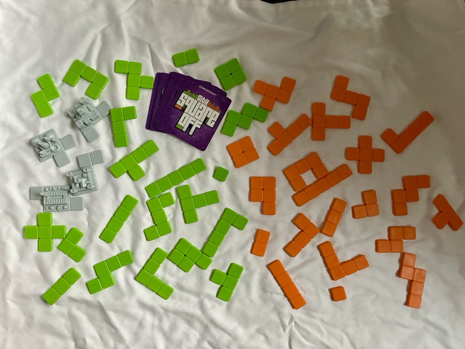 City Square Off Board Game Gamewright Complete With Registration Card