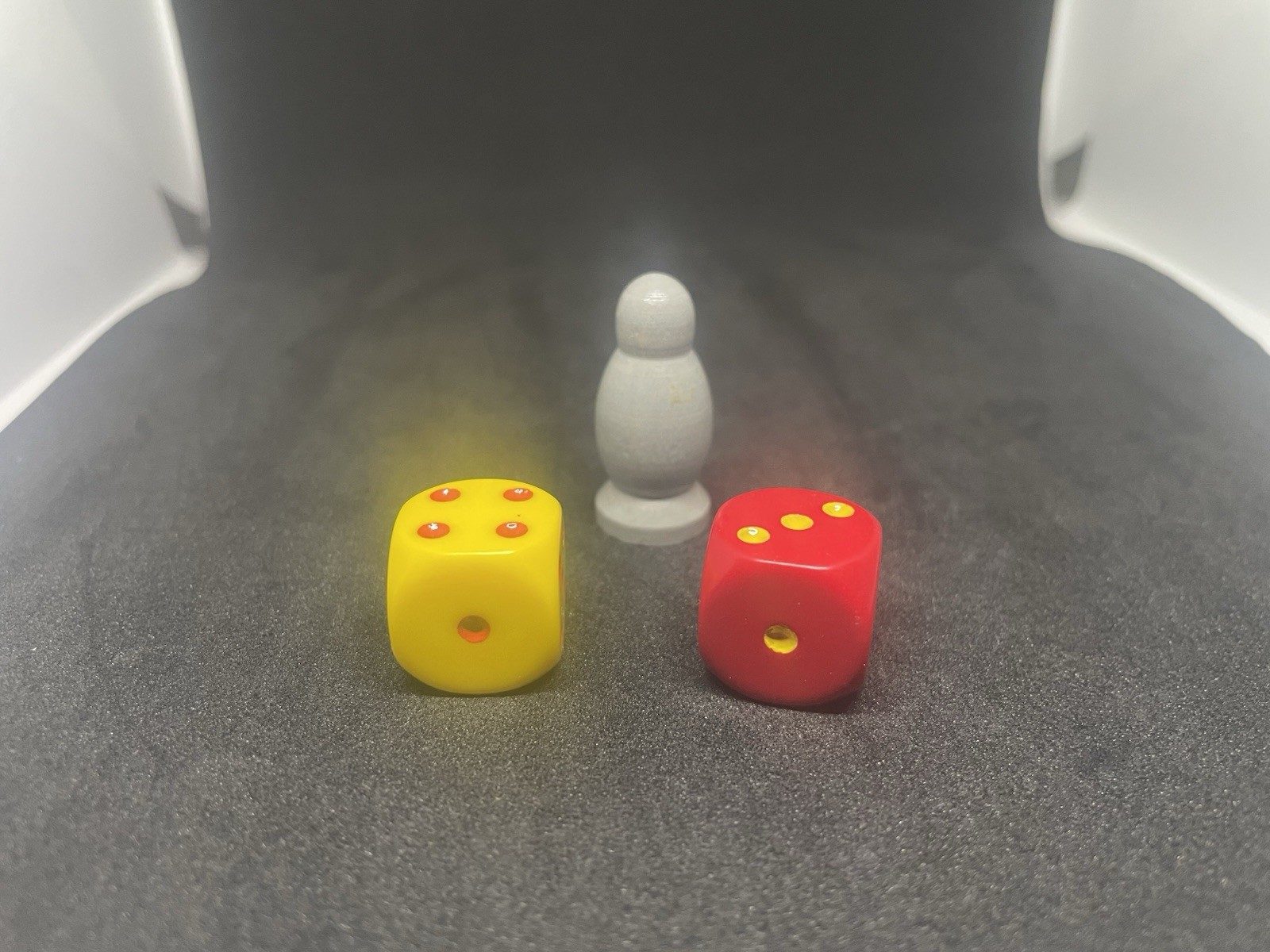 Settlers Of Catan 2 Dice And Robber Replacement Part Pieces Lot X53