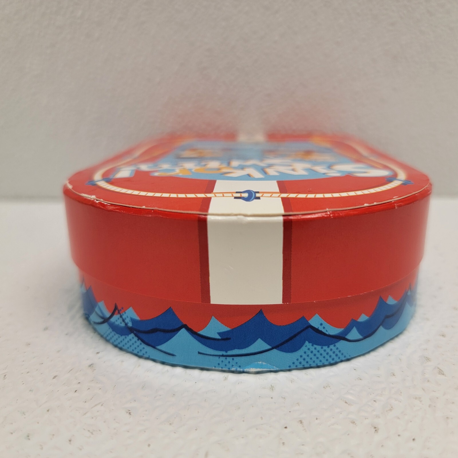Hallmark Sink Or Swim Game 3-6 Players Ages 6+ Play It Like Spoons