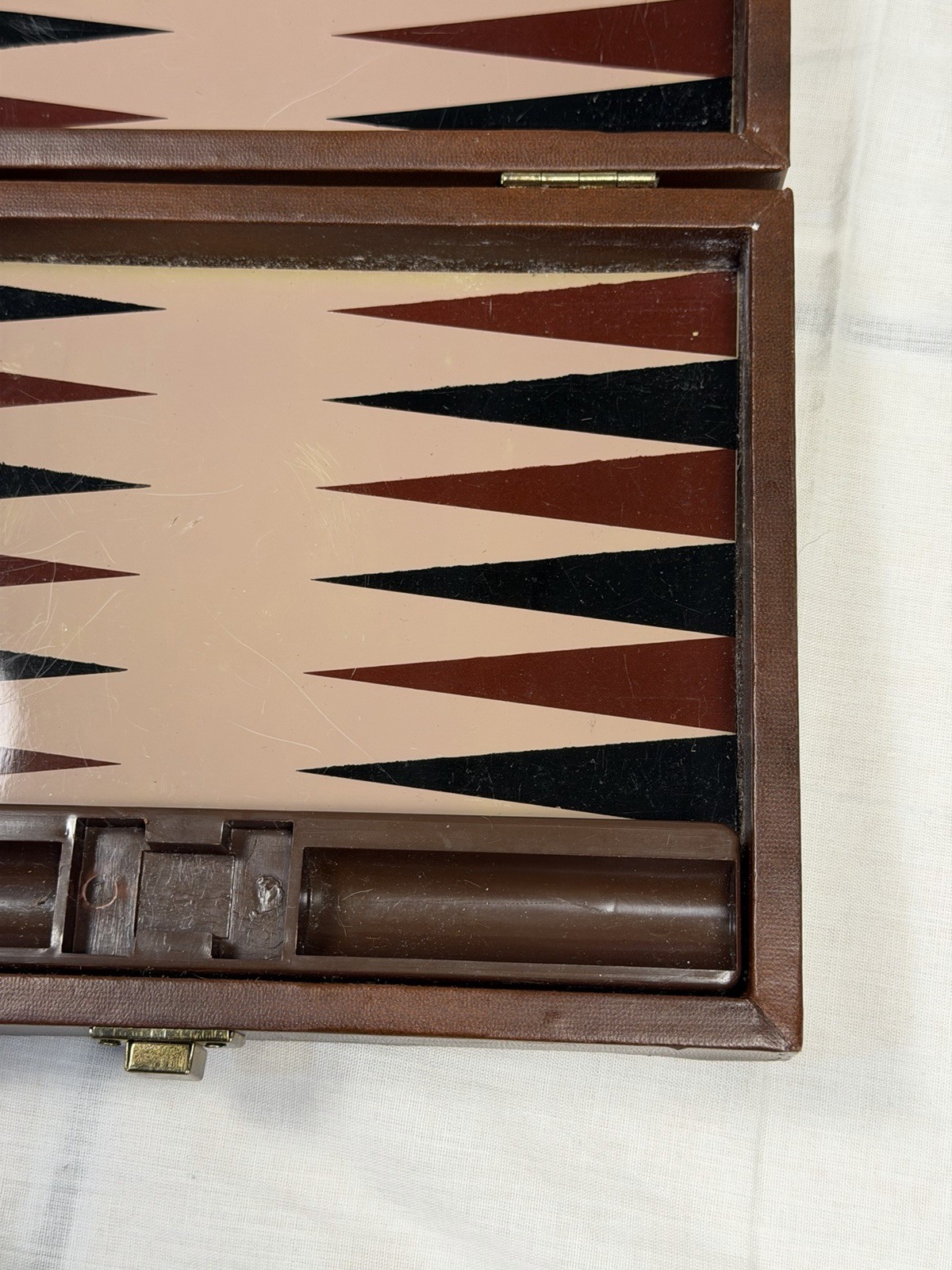 Backgammon Strategy Board Game Folding Brown Case w/ Latch, Complete 2-Player