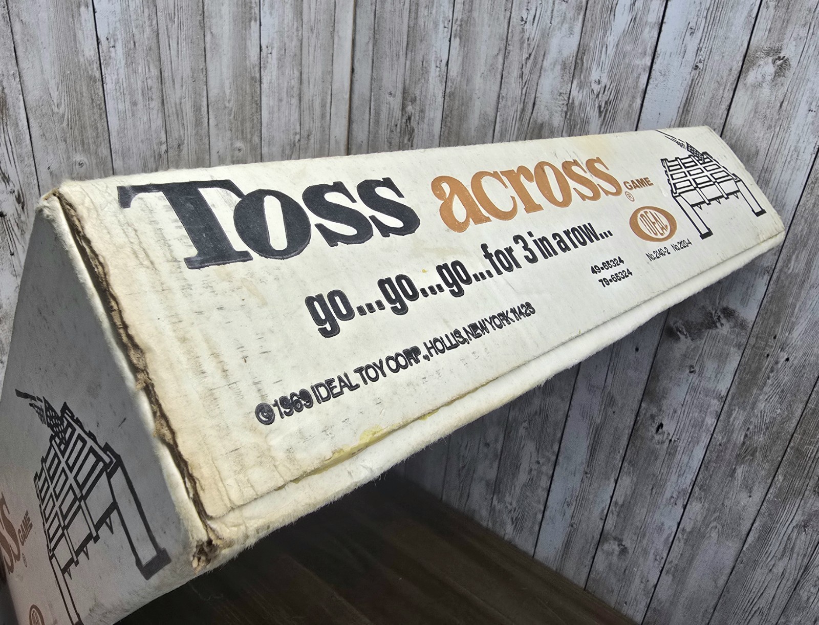 Vintage 1969 Ideal TOSS ACROSS Game Original Box. NO Bean Bags