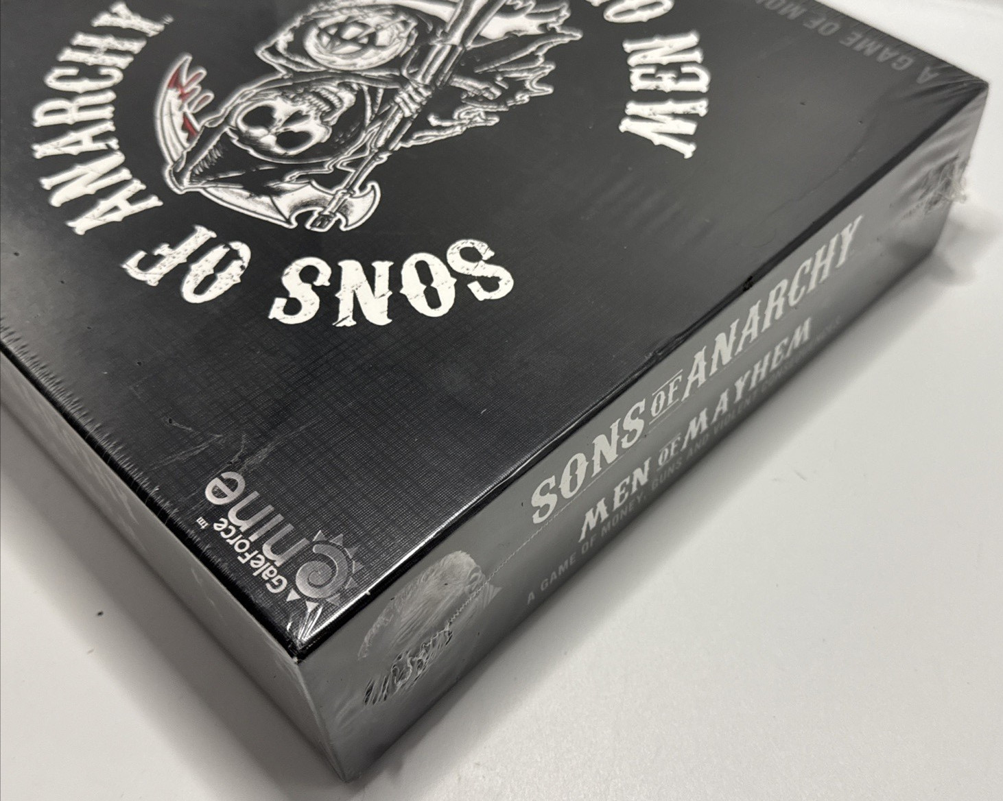 New Sons of Anarchy : Boardgame: Men of Mayhem Sealed