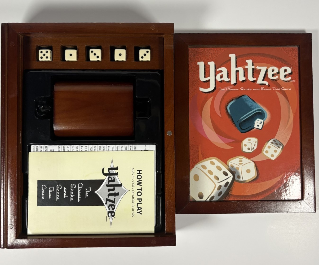 Yahtzee Game Vintage Collection Bookshelf Edition Wooden Box Complete Free Ship