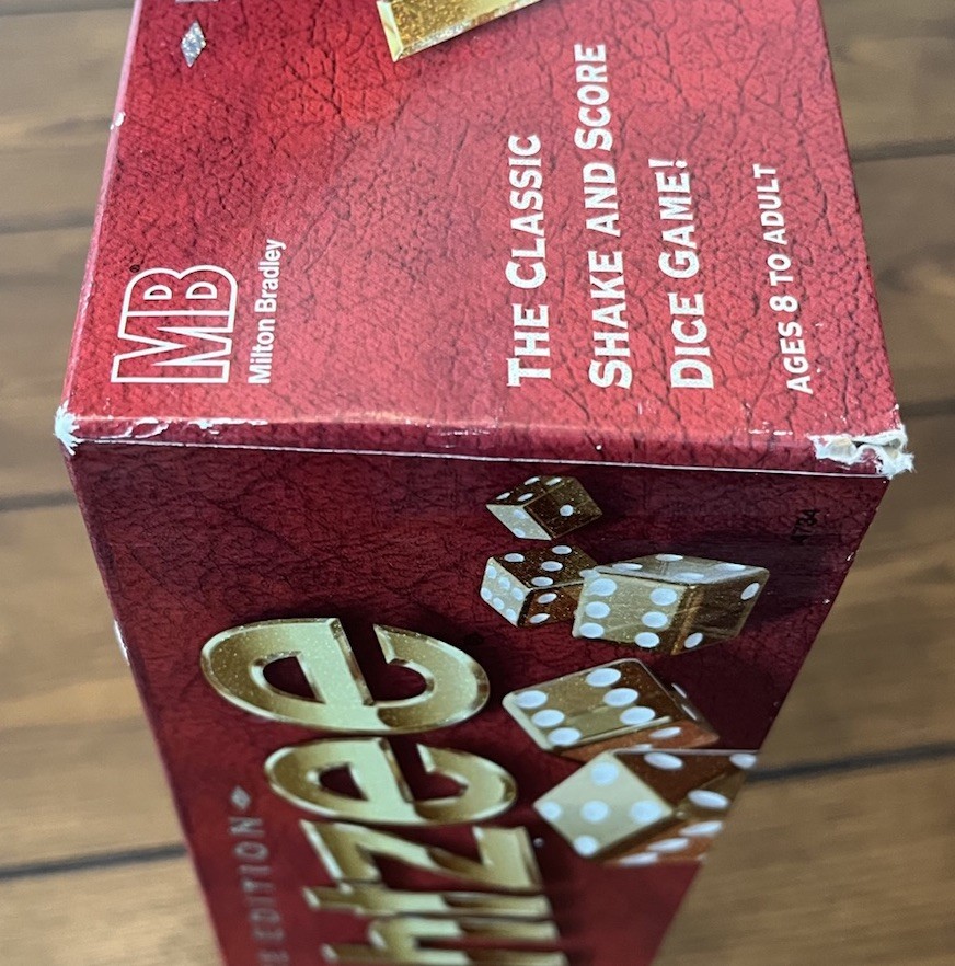 1997 Milton Bradley Yahtzee Deluxe Edition Complete Gold Fleck Dice Felt Tray