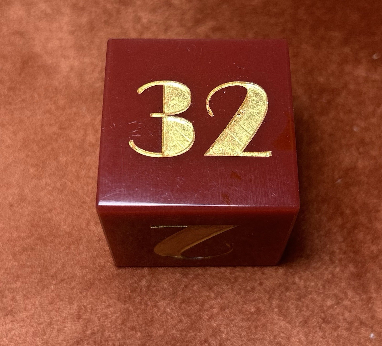 Vintage 1.25” Backgammon Doubling Cube – Hogwarts/Harry Potter Colors