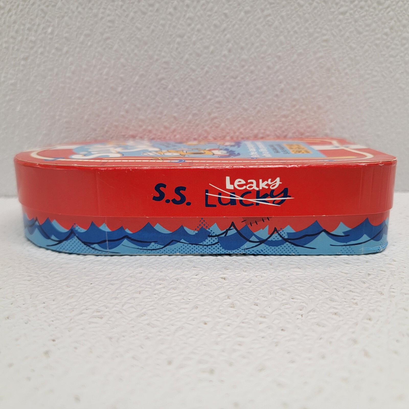 Hallmark Sink Or Swim Game 3-6 Players Ages 6+ Play It Like Spoons